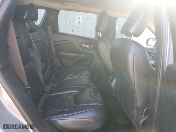 2015 Jeep Cherokee Limited with VIN 1C4PJMDS9FW719624, listed as a Copart auction lot 49385385 with 142,138 mi miles and Salvage Title. Bid and sale history available at carsss.com. Image 11.