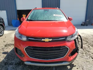 2020 Chevrolet Trax LT with VIN KL7CJLSB8LB341310, listed as a Copart auction lot 54526605 with 99,761 mi miles and Clean Title. Bid and sale history available at DreamBid. Image 5.