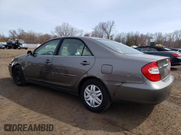 2004 Toyota Camry LE with VIN 4T1BE32K74U886385, listed as a Copart auction lot 51661485 with 175,973 mi miles and Salvage Title. Bid and sale history available at carsss.com. Image 2.