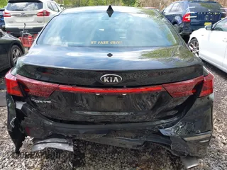 2021 Kia Forte LXS with VIN 3KPF24AD6ME307117, listed as a IAAI auction lot 42204377 with 52,364 mi miles and . Bid and sale history available at DreamBid. Image 16.