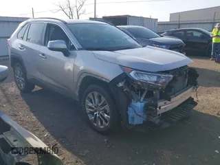 2020 Toyota RAV4 XLE Premium with VIN 2T3C1RFV7LC037467, listed as a IAAI auction lot 41798390 with 34,654 mi miles. Bid and sale history available at carsss.com. Image 1.