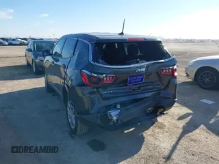 2024 Jeep Compass Sport z VIN 3C4NJDANXRT121722, wystawiony jako IAAI lot #41236232 z przebiegiem 8 702 mil mil oraz . Historia ofert i sprzedaży dostępna na DreamBid. Obrazek 6.
