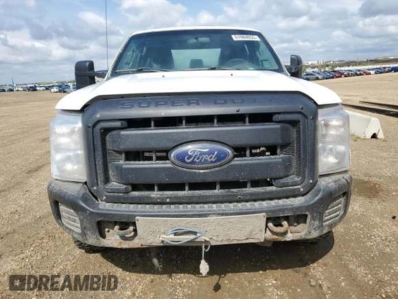 2014 Ford F-350 Platinum with VIN 1FT8W3B65EEA63061, listed as a Copart auction lot 61984055 with 182,920 mi miles and Clean title. Bid and sale history available at DreamBid. Image 5.