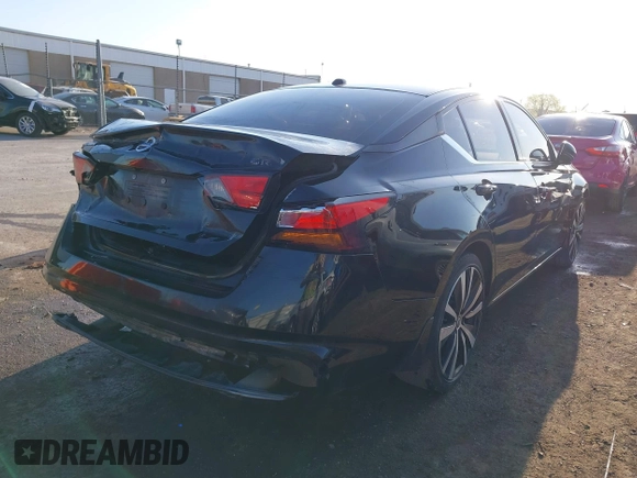 2019 Nissan Altima 2.5 SR with VIN 1N4BL4CV3KC130764, listed as a IAAI auction lot 41952695 with 86,644 mi miles. Bid and sale history available at carsss.com. Image 4.