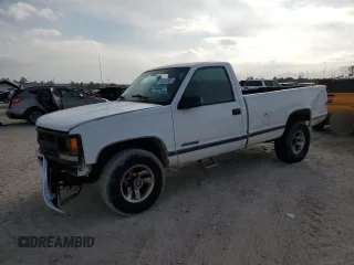 1999 Chevrolet Silverado 2500 z VIN 1GCGC24R0XR720818, wystawiony jako Copart lot #45213385 z przebiegiem 361 510 mil mil oraz Szkoda całkowita • Salvage title. Historia ofert i sprzedaży dostępna na DreamBid. Obrazek 1.