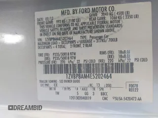 2014 Ford Mustang V6 z VIN 1ZVBP8AM4E5202464, wystawiony jako IAAI lot #42230631 z przebiegiem 171 523 mil mil oraz . Historia ofert i sprzedaży dostępna na DreamBid. Obrazek 9.