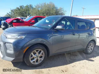 2020 Kia Soul LX with VIN KNDJ23AUXL7722198, listed as a IAAI auction lot 41410147 with 84,568 mi miles. Bid and sale history available at carsss.com. Image 14.