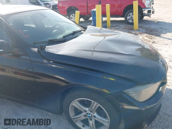 2013 BMW 3 Series 328i with VIN WBA3A5C53DF351970, listed as a IAAI auction lot 42142508 with 174,265 mi miles. Bid and sale history available at carsss.com. Image 12.