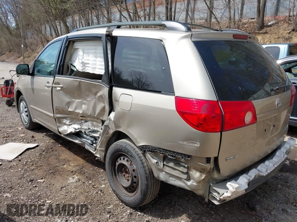 2006 Toyota Sienna CE with VIN 5TDZA23C16S428834, listed as a IAAI auction lot 42096488 with 123,032 mi miles. Bid and sale history available at carsss.com. Image 3.