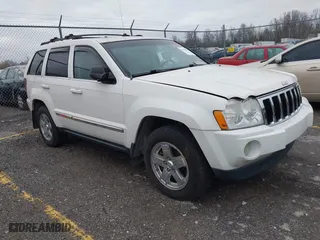 2006 Jeep Grand Cherokee Limited with VIN 1J4HR58256C336417, listed as a IAAI auction lot 41829873 with 117,597 mi miles. Bid and sale history available at carsss.com. Image 1.