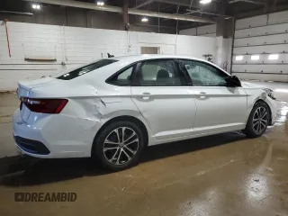 2024 Volkswagen Jetta Sport z VIN 3VWAM7BU9RM092279, wystawiony jako Copart lot #83995304 z przebiegiem 1 439 mil mil oraz Szkoda całkowita • Salvage title. Historia ofert i sprzedaży dostępna na DreamBid. Obrazek 3.