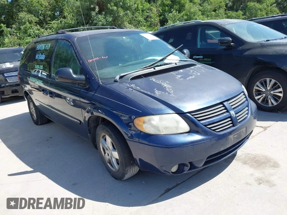 2005 Dodge Caravan SXT with VIN 2D4GP44L55R166164, listed as a IAAI auction lot 42633217 with 168,849 mi miles and . Bid and sale history available at DreamBid. Image 1.