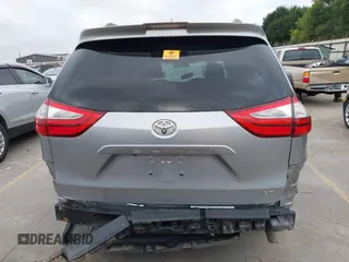2018 Toyota Sienna LE Auto Access Seat with VIN 5TDKZ3DC3JS917131, listed as a IAAI auction lot 42250342 with 174,159 mi miles and . Bid and sale history available at DreamBid. Image 17.