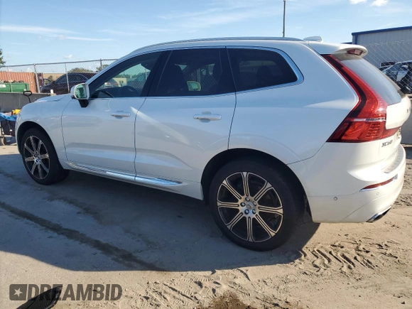 2018 Volvo XC60 Inscription with VIN LYVA22RL0JB087488, listed as a Copart auction lot 77495764 with 70,526 mi miles and Salvage Title. Bid and sale history available at DreamBid. Image 2.