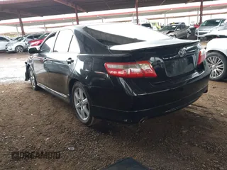 2008 Toyota Camry LE with VIN 4T1BK46K48U574586, listed as a IAAI auction lot 41756077 with 300,409 mi miles. Bid and sale history available at carsss.com. Image 3.