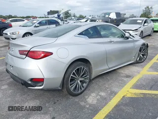 2020 Infiniti Q60 Luxe with VIN JN1EV7EK5LM340383, listed as a IAAI auction lot 40920550 with 59,690 mi miles and . Bid and sale history available at carsss.com. Image 4.
