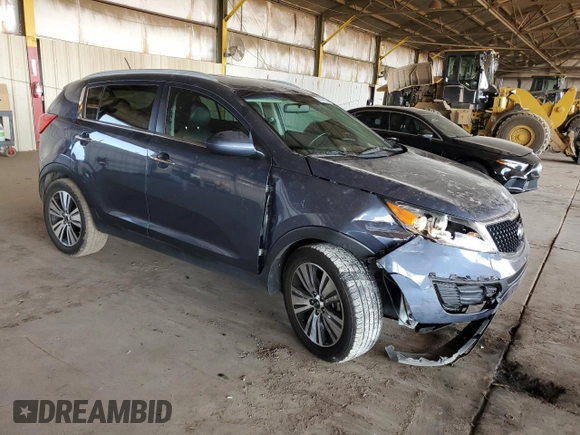 2016 Kia Sportage EX with VIN KNDPC3AC4G7842079, listed as a Copart auction lot 60141025 with 149,249 mi miles and Salvage title. Bid and sale history available at DreamBid. Image 4.