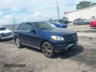 2015 Mercedes-Benz M 350 z VIN 4JGDA5JBXFA610384, wystawiony jako IAAI lot #42481760 z przebiegiem Nie podano mil oraz . Historia ofert i sprzedaży dostępna na DreamBid. Obrazek 1.