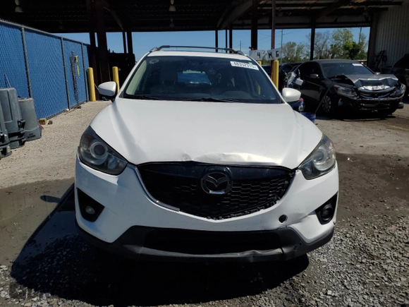 2014 Mazda CX-5 Grand Touring with VIN JM3KE4DY6E0363211, listed as a Copart auction lot 48352315 with 214,298 mi miles and Salvage Title. Bid and sale history available at DreamBid. Image 5.