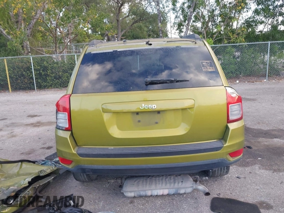 2012 Jeep Compass Sport with VIN 1C4NJCBA9CD633975, listed as a IAAI auction lot 42083500 with 190,412 mi miles and . Bid and sale history available at carsss.com. Image 16.