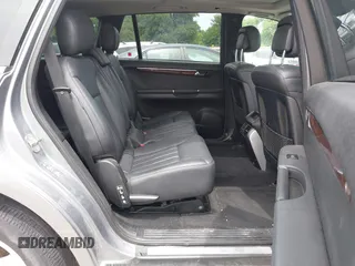 2010 Mercedes-Benz R 350 with VIN 4JGCB6FE2AA111332, listed as a IAAI auction lot 42043115 with 159,760 mi miles and . Bid and sale history available at DreamBid. Image 8.