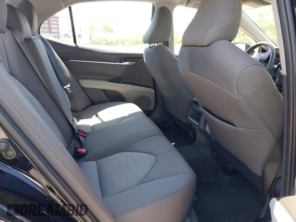 2023 Toyota Camry LE z VIN 4T1C11AK2PU120803, wystawiony jako IAAI lot #42060384 z przebiegiem 38 897 mil mil oraz . Historia ofert i sprzedaży dostępna na DreamBid. Obrazek 8.