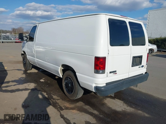 2012 Ford Econoline Cargo Commercial with VIN 1FTNE1EW4CDB18138, listed as a IAAI auction lot 41416843 with 285,734 mi miles and . Bid and sale history available at carsss.com. Image 3.