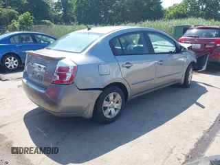 2011 Nissan Sentra 2.0 z VIN 3N1AB6AP9BL636499, wystawiony jako IAAI lot #42719347 z przebiegiem 199 162 mil mil oraz . Historia ofert i sprzedaży dostępna na DreamBid. Obrazek 4.