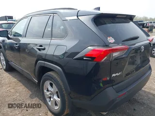 2020 Toyota RAV4 XLE with VIN 2T3P1RFV3LC121898, listed as a IAAI auction lot 42124803 with 23,374 mi miles. Bid and sale history available at carsss.com. Image 3.