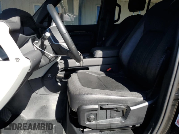 2020 Land Rover Defender S with VIN SALEJEEX4L2021585, listed as a Copart auction lot 74440654 with Not provided miles and Salvage title. Bid and sale history available at DreamBid. Image 7.