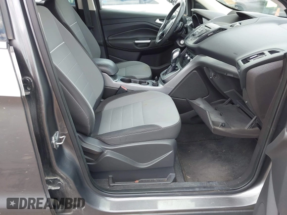 2013 Ford Escape SE with VIN 1FMCU9GX3DUD35255, listed as a IAAI auction lot 42197543 with 154,359 mi miles and . Bid and sale history available at DreamBid. Image 5.