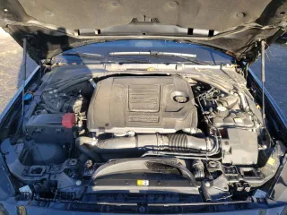 2019 Jaguar XE 25t Premium with VIN SAJAD4FX0KCP47752, listed as a Copart auction lot 87011974 with 32,124 mi miles and Salvage Title. Bid and sale history available at carsss.com. Image 11.