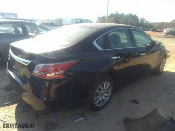 2014 Nissan Altima 2.5 S with VIN 1N4AL3APXEC158611, listed as a IAAI auction lot 41004716 with 130,447 mi miles. Bid and sale history available at carsss.com. Image 4.
