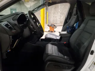 2022 Honda CR-V Touring z VIN 7FARW2H97NE030338, wystawiony jako Copart lot #77002034 z przebiegiem Nie podano mil oraz Szkoda całkowita • Salvage title. Historia ofert i sprzedaży dostępna na DreamBid. Obrazek 7.