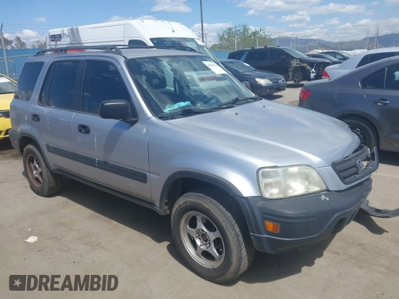 2001 Honda CR-V LX with VIN JHLRD18431C015913, listed as a IAAI auction lot 41953334 with 185,626 mi miles. Bid and sale history available at carsss.com. Image 1.