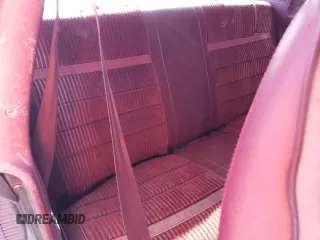 1981 Chevrolet Monte Carlo z VIN 1G1AZ37J9BK431804, wystawiony jako Copart lot #76023804 z przebiegiem 68 941 mil mil oraz Tytuł czysty. Historia ofert i sprzedaży dostępna na DreamBid. Obrazek 10.