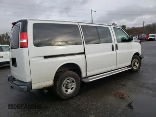 2012 Chevrolet Express Passenger 1LT with VIN 1GAZGYFG3C1118315, listed as a Copart auction lot 80870104 with 122,178 mi miles and Salvage title. Bid and sale history available at DreamBid. Image 3.