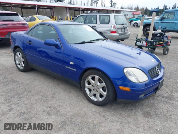 2000 Mercedes-Benz SLK 230 Kompressor with VIN WDBKK47F4YF147997, listed as a IAAI auction lot 41893379 with 72,492 mi miles and . Bid and sale history available at DreamBid. Image 1.