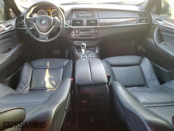 2011 BMW X6 50i with VIN 5UXFG8C56BLZ96125, listed as a Copart auction lot 45690425 with 69,732 mi miles and Salvage Title. Bid and sale history available at carsss.com. Image 8.
