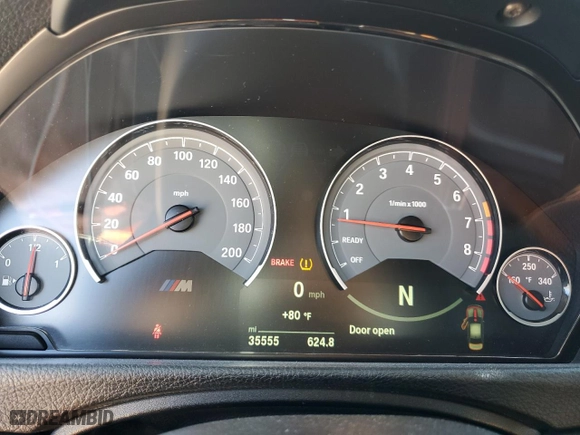 2018 BMW M3 with VIN WBS8M9C59J5J79901, listed as a Copart auction lot 79858224 with 35,555 mi miles and Salvage Title. Bid and sale history available at carsss.com. Image 9.