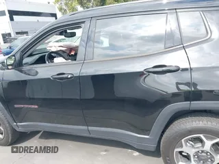 2022 Jeep Compass Trailhawk с VIN 3C4NJDDB1NT227990, выставлен на аукционе IAAI как лот 42574077 с пробегом Не указан миль и . История ставок и продаж доступна на DreamBid. Изображение 15.