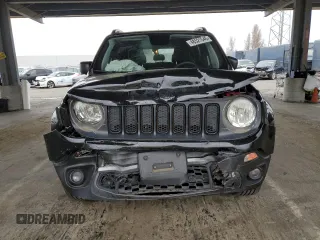 2018 Jeep Renegade Sport z VIN ZACCJBAB1JPH47110, wystawiony jako Copart lot #48521545 z przebiegiem Nie podano mil oraz Szkoda całkowita • Salvage title. Historia ofert i sprzedaży dostępna na DreamBid. Obrazek 5.