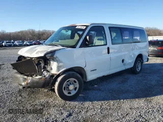 2005 Chevrolet Express Passenger z VIN 1GAGG25V051202535, wystawiony jako Copart lot #86716874 z przebiegiem 202 331 mil mil oraz Szkoda całkowita • Salvage title. Historia ofert i sprzedaży dostępna na DreamBid. Obrazek 1.