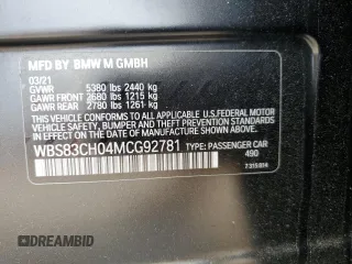 2021 BMW M5 z VIN WBS83CH04MCG92781, wystawiony jako Copart lot #52568153 z przebiegiem 29 528 mil mil oraz . Historia ofert i sprzedaży dostępna na DreamBid. Obrazek 13.