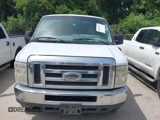 2010 Ford Econoline Passenger XL z VIN 1FBNE3BLXADA12591, wystawiony jako IAAI lot #42269872 z przebiegiem 374 820 mil mil oraz . Historia ofert i sprzedaży dostępna na DreamBid. Obrazek 12.