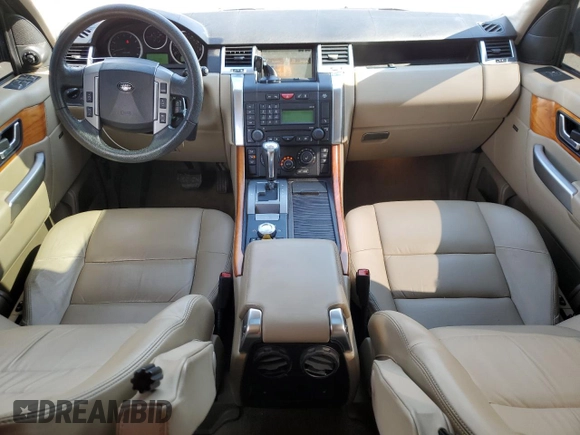 2009 Land Rover Range Rover Sport SC z VIN SALSH23419A191262, wystawiony jako Copart lot #44139425 z przebiegiem 56 114 mil mil oraz Szkoda całkowita • Salvage title. Historia ofert i sprzedaży dostępna na DreamBid. Obrazek 8.