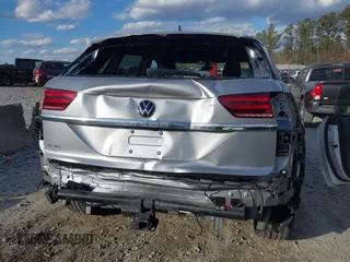 2021 Volkswagen Atlas SE with VIN 1V2JE2CA9MC224456, listed as a IAAI auction lot 41427604 with 24,803 mi miles and . Bid and sale history available at DreamBid. Image 6.