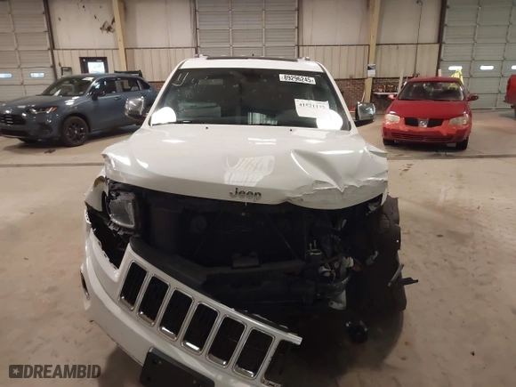 2016 Jeep Grand Cherokee Limited 75th Anniversary with VIN 1C4RJFBT9GC448406, listed as a IAAI auction lot 41521175 with 137,552 mi miles. Bid and sale history available at carsss.com. Image 12.