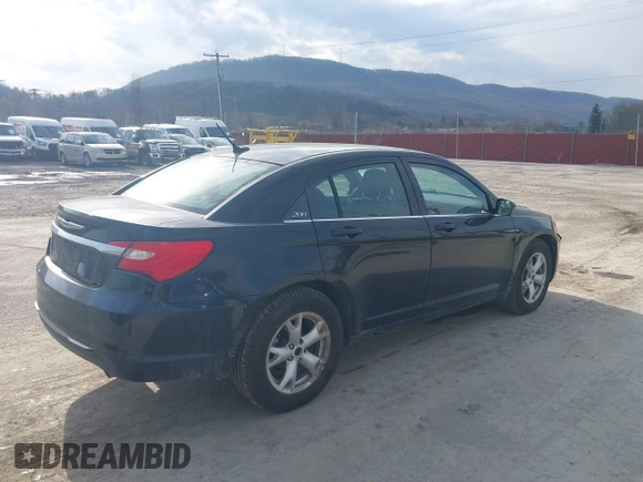 2012 Chrysler 200 Touring with VIN 1C3CCBBB7CN109131, listed as a IAAI auction lot 41817359 with 218,114 mi miles. Bid and sale history available at carsss.com. Image 4.