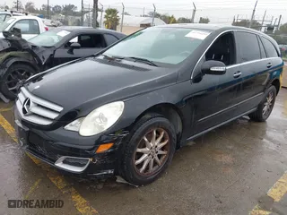 2006 Mercedes-Benz R-Class 5.0L with VIN 4JGCB75E36A033190, listed as a IAAI auction lot 41754291 with 1 mi miles. Bid and sale history available at carsss.com. Image 2.